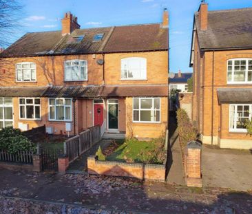 3 bedroom semi-detached house to rent - Photo 3