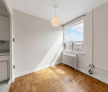 For Lease - 554 Harvie Avenue Unit# 14, Toronto, Ontario - Photo 3