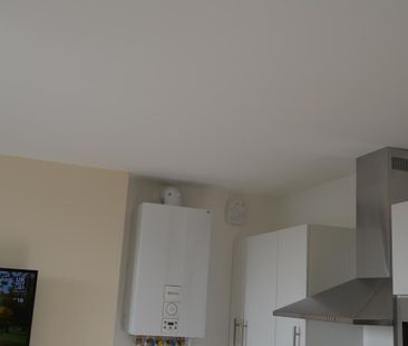 1 bedroom in a house share to rent - Photo 6