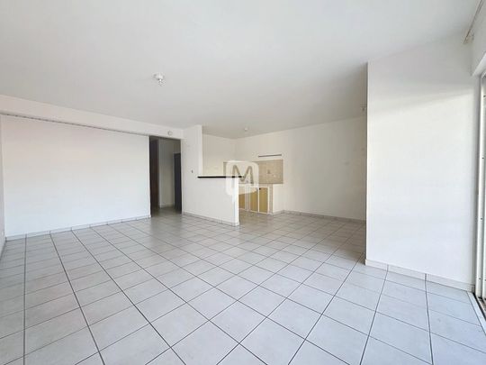 Location Appartement 3 pièces 72m² CAYENNE 97300 - Photo 1