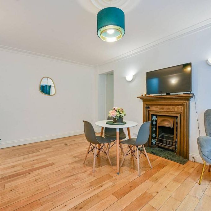 2 bedroom maisonette to rent - Photo 1