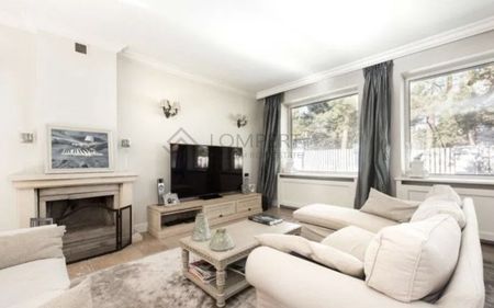 Wolnostojący, parterowy, 7 pokoi, basen - Zdjęcie 4