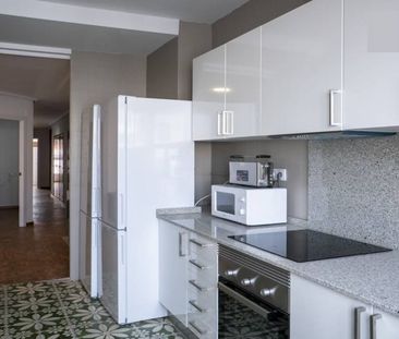 Carrer Alberic, Valencia, Valencian Community 46008 - Photo 2