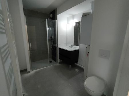 Dans résidence LE MERMOZ, T2 de 40.30 m² - Photo 5