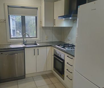 3-Bedroom Townhouse in Oteha - Photo 4