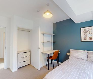 1 bedroom in a house share to rent - Photo 4