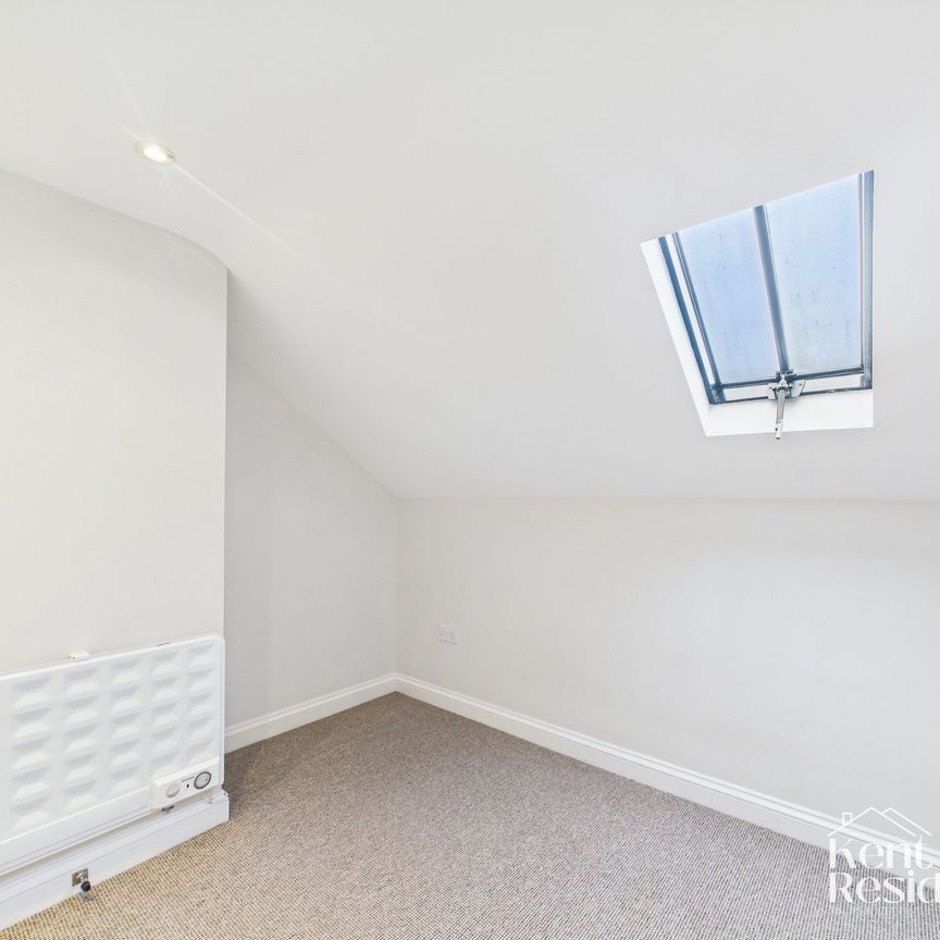 1 bed apartment to rent in Ashford Road, Maidstone, ME14 - Photo 1