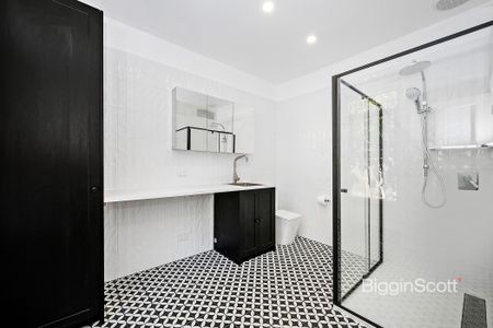 Prime Richmond Location – Move Straight In! - Photo 4