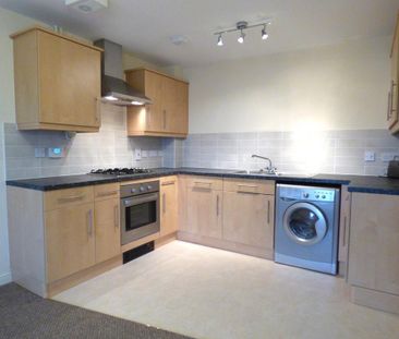 2 bedroom apartment to rent - Photo 2