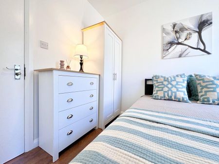 Studio to rent - Photo 4