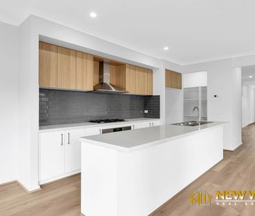 BRAND-NEW FAMILY HOME IN MANDALAY ESTATE - Photo 3
