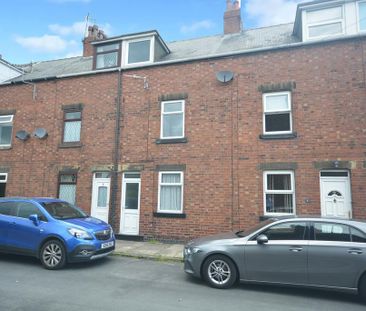 3 bedroom terraced house to rent - Photo 6