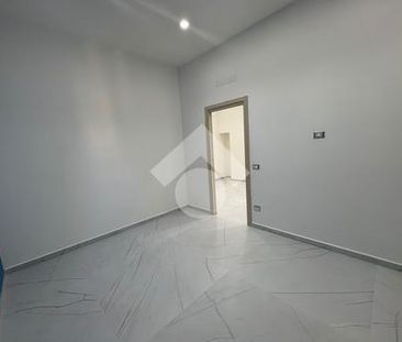 Monolocale in affitto - Photo 1