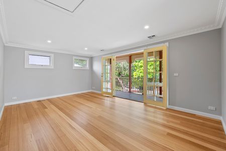 33 Pope Road, Blackburn VIC 3130 - House For Rent | Domain - Photo 3