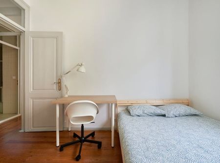 Travessa de Santa Marta, Lisbon, Lisbon 1150-299 - Photo 2