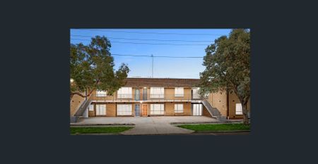 Impeccable Style in a Premier Location - Photo 5