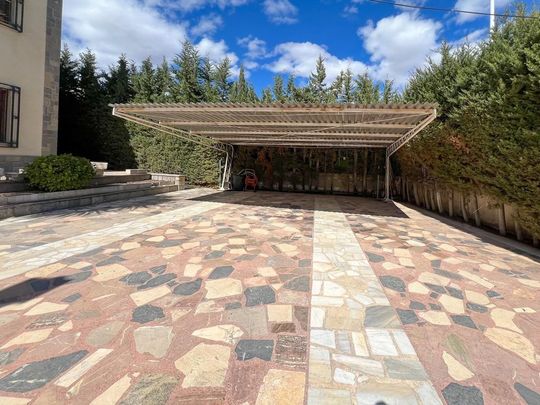 5 room luxury Detached House for rent in Elche, Spain - Photo 1