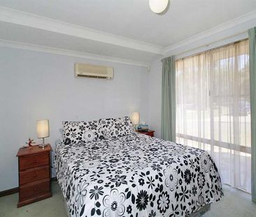 3 Lakewook Cove, Kenwick WA 6107 - House For Rent - $680 | Domain - Photo 4