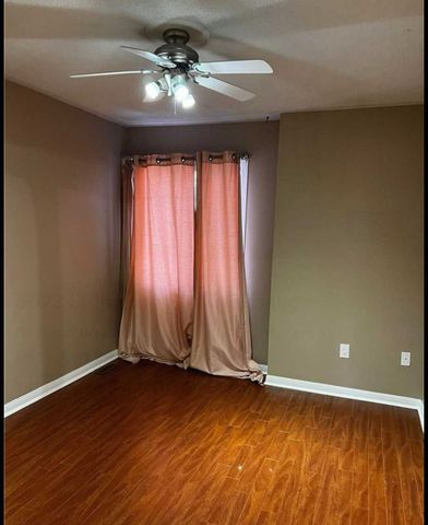 For Lease - 5923 Sidmouth Street, Mississauga, Ontario - Photo 3