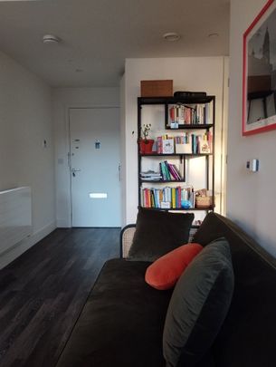 1 Bed Flat, Moulding Lane, SE14 - Photo 1