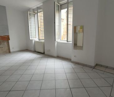 Location Appartement 1 pièce 32m² NEVERS 58000 - Photo 4