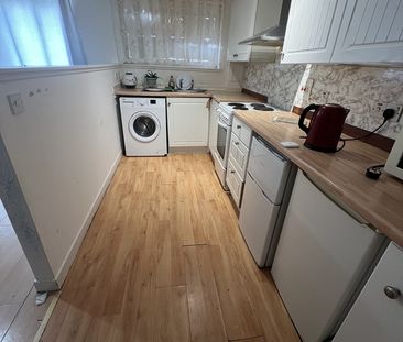 1 Bed Flat, Mcdonald Court, AB24 - Photo 5