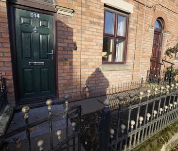 2 bedroom terraced house to rent - Photo 2