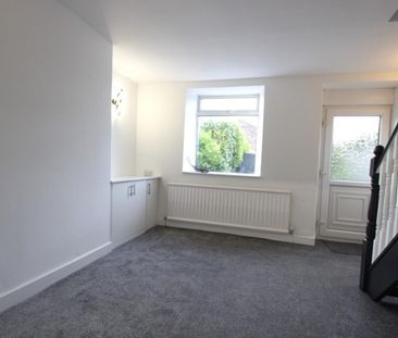 2 bedroom House To Let Total Size: 549 SQ FT - Photo 3