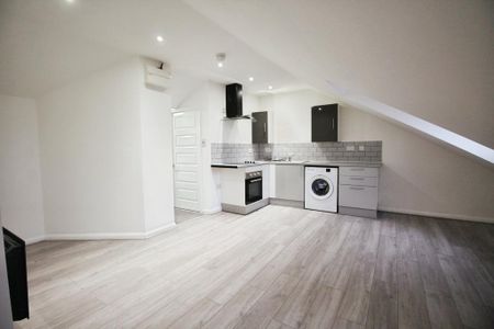 1 bedroom apartment to rent - Photo 2