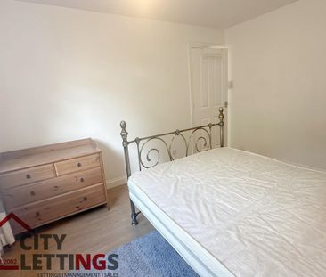 2 bedroom maisonette to rent - Photo 5