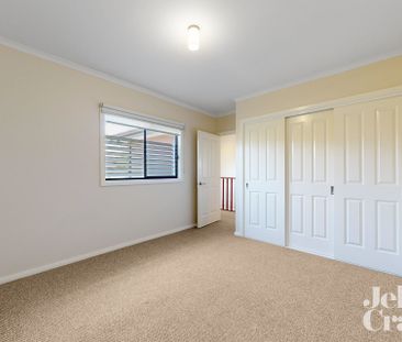 1/24 Catherine Avenue, Mount Waverley - Photo 2