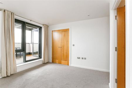 3 bedroom apartment to rent - Photo 4