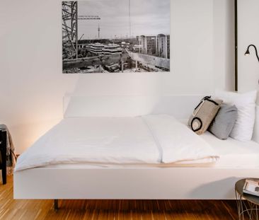 Apartment in Schmied-Kochel-Straße, München - Photo 6