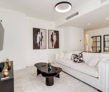 Luxury Apartment for rent in Estepona, Andalusia - Photo 5