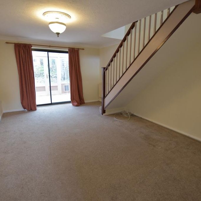 2 bedroom townhouse to rent - Photo 1