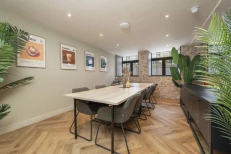 Ultimate Studio - Photo 4