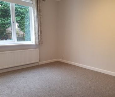 Pennard Way, Chandlers Ford - Photo 3