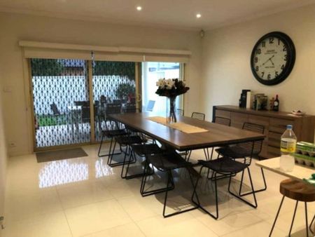 Perfect for Comfortable Living! - Photo 2