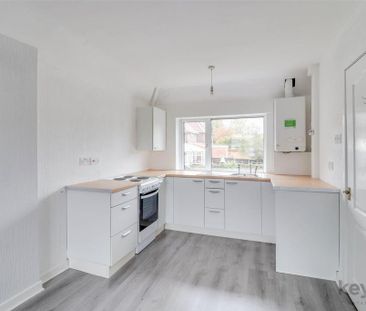 2 bedroom flat to rent - Photo 6