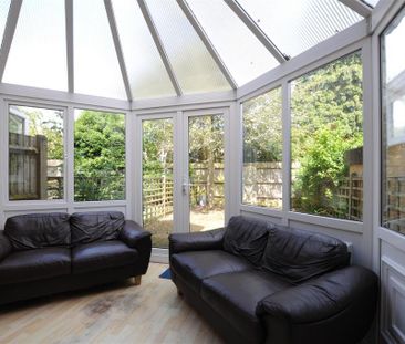 4 bedroom house to rent - Photo 3