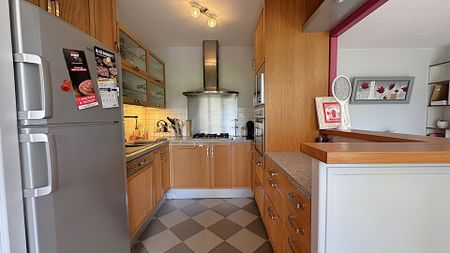 Location appartement 5 pièces, 83.77m², Bois-d'Arcy - Photo 3