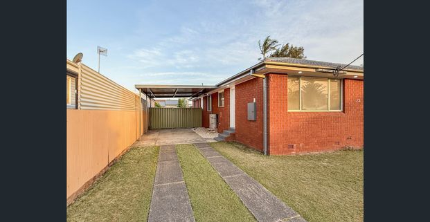 PERFECT COASTAL LIVING WALKING DISTANCE TO THE LAKE! - Photo 1