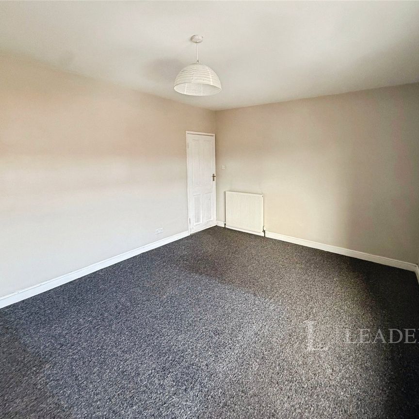 3 bedroom house to rent George Street, SO50 - Photo 1