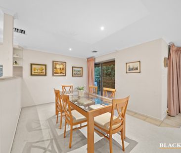 5B Weston Street, Yarralumla ACT 2600 - Townhouse For Rent | Domain - Photo 3