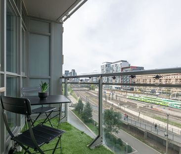 Queens Quay West - Photo 6