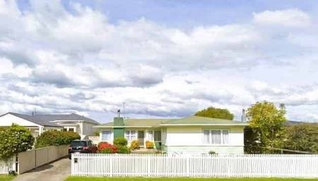 7 Bowling Road, Greenmeadows, Napier - Photo 3