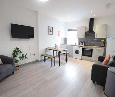 Student Flat // Bed // Bills Included, LN2 - Photo 2