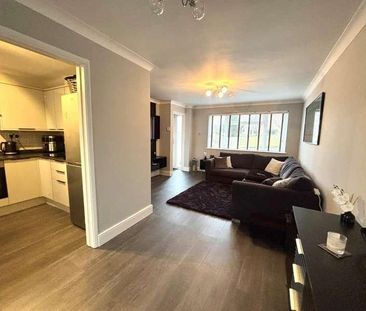 James Copse Road, Waterlooville, PO8 - Photo 1