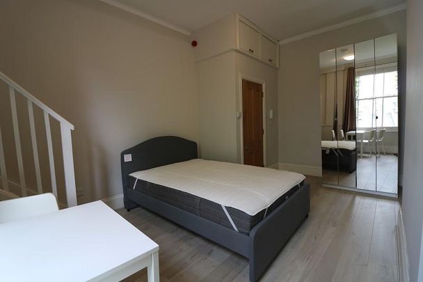 Studio to rent - Photo 1