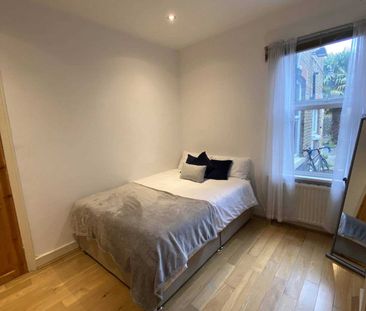 Quicks Road, Wimbledon - Photo 2